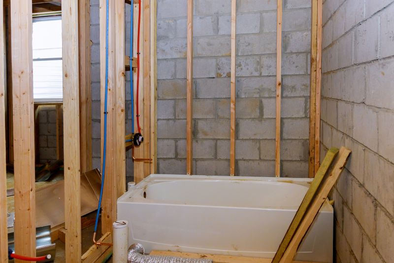 Top Bathtub Installation Companies in Cuyahoga Falls, OH