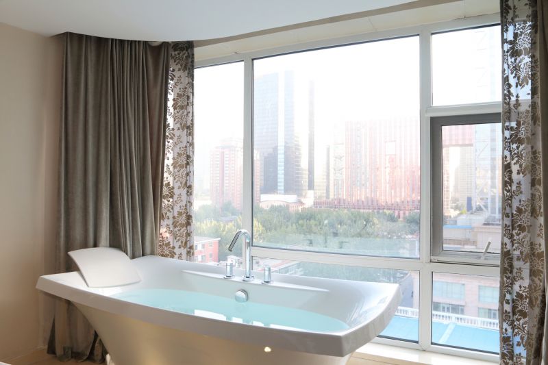 Top Bathtub Installation Companies in Cuyahoga Falls, OH