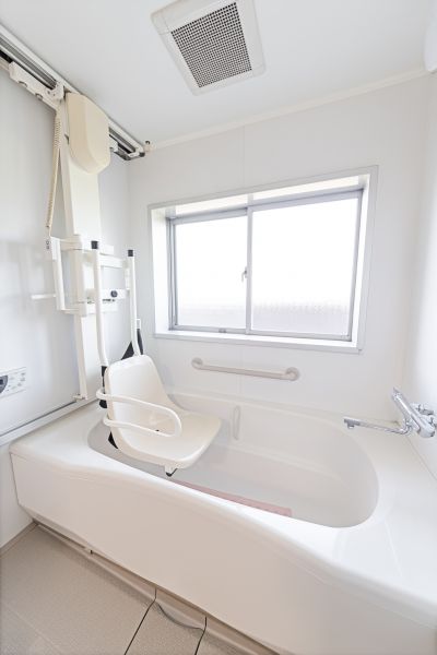 Senior Tub Installation in Beachwood